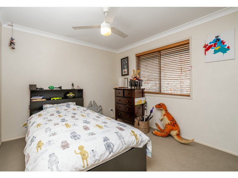 11 Harrison Crescent, Forest Lake QLD 4078