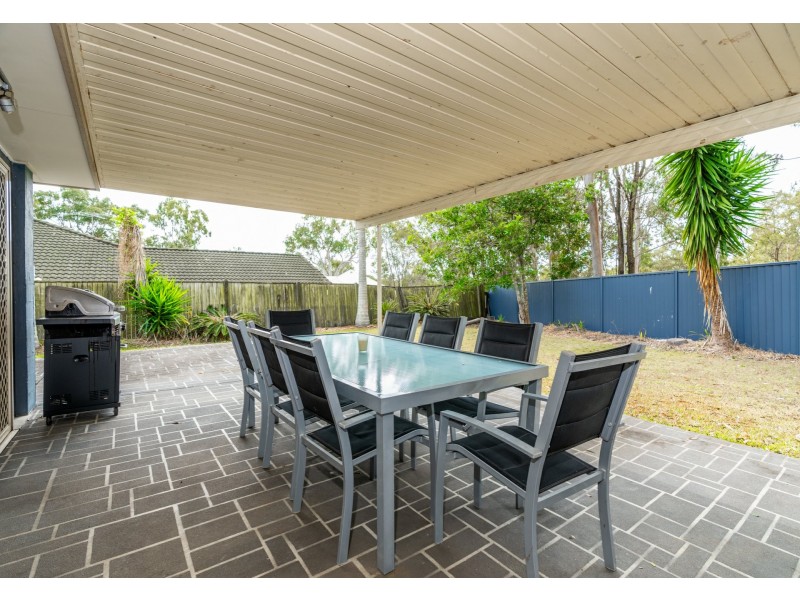 11 Harrison Crescent, Forest Lake QLD 4078