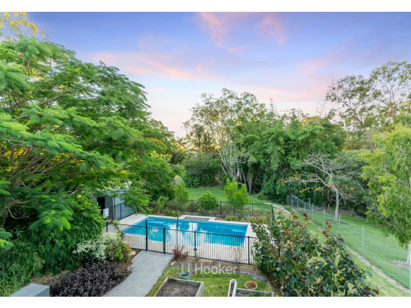 8 Woodend Road, Sadliers Crossing QLD 4305