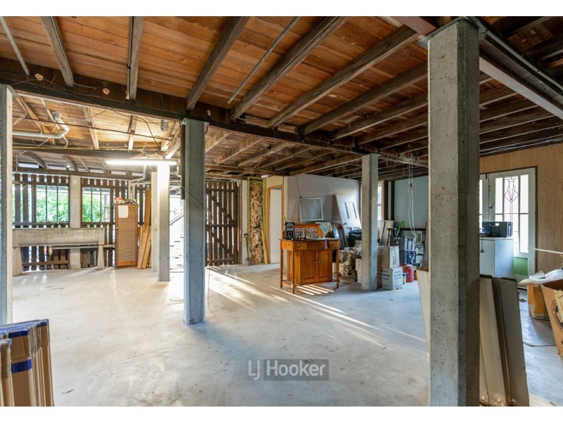 8 Woodend Road, Sadliers Crossing QLD 4305