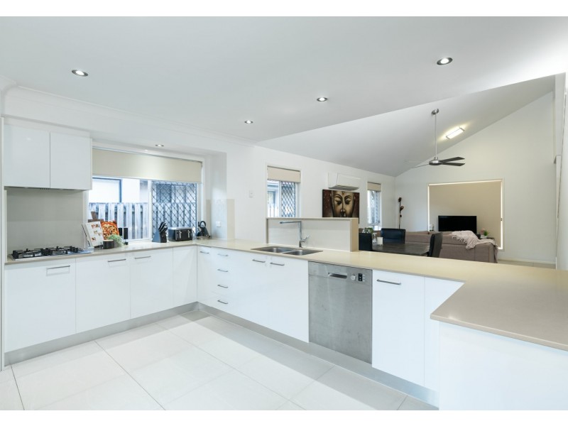 16/140 Baringa Street, Morningside QLD 4170
