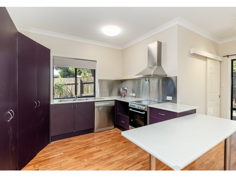 37 Simpson Way, Forest Lake QLD 4078