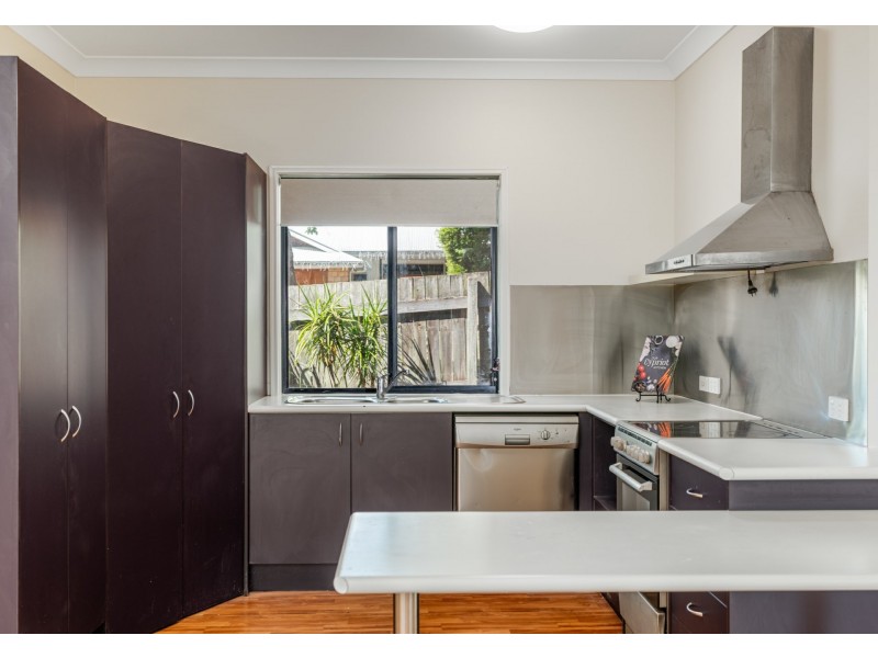 37 Simpson Way, Forest Lake QLD 4078