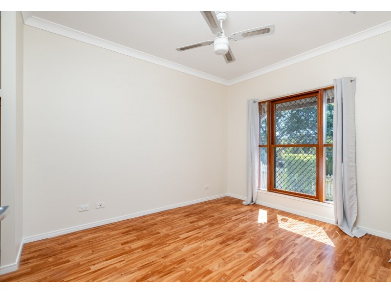 37 Simpson Way, Forest Lake QLD 4078