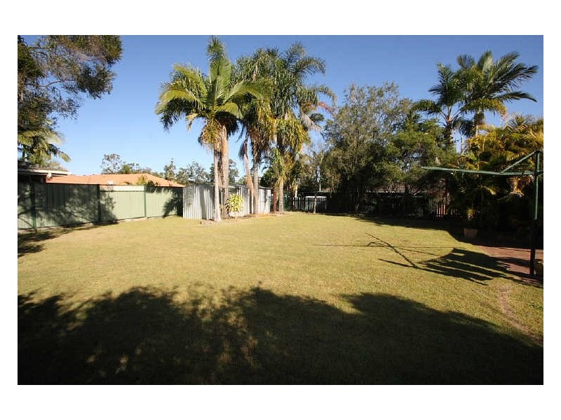 16 Lollard Street, Hillcrest QLD 4118