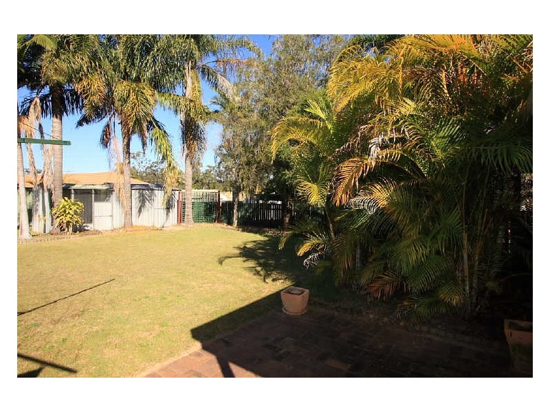 16 Lollard Street, Hillcrest QLD 4118