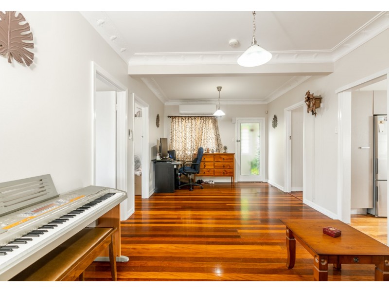 88 Newnham Road, Mount Gravatt East QLD 4122