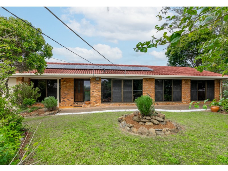 12 Jeffrey Court, Mount Warren Park QLD 4207