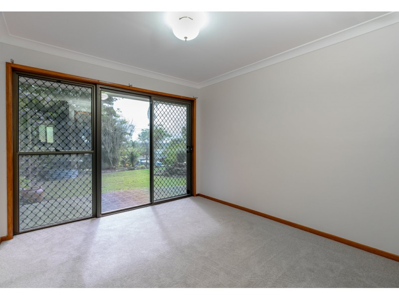 12 Jeffrey Court, Mount Warren Park QLD 4207