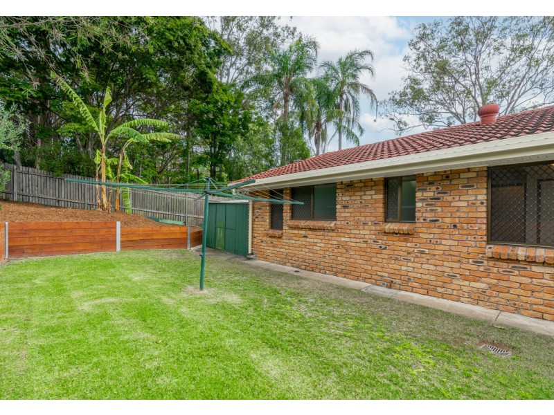 12 Jeffrey Court, Mount Warren Park QLD 4207