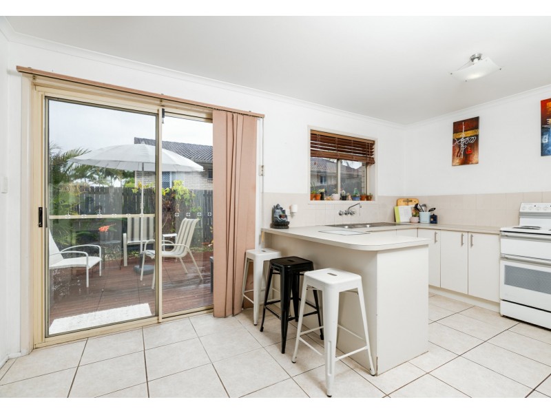 10/11 Damalis Street, Woodridge QLD 4114