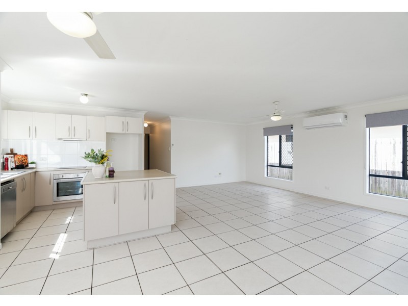 17 Griffen Place, Crestmead QLD 4132