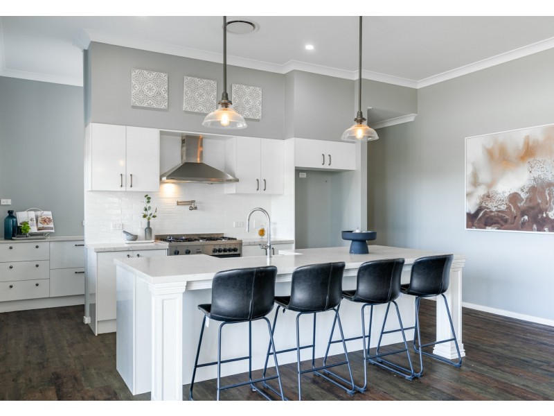 76-78 Jollytail Avenue, New Beith QLD 4124