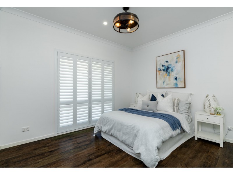 76-78 Jollytail Avenue, New Beith QLD 4124