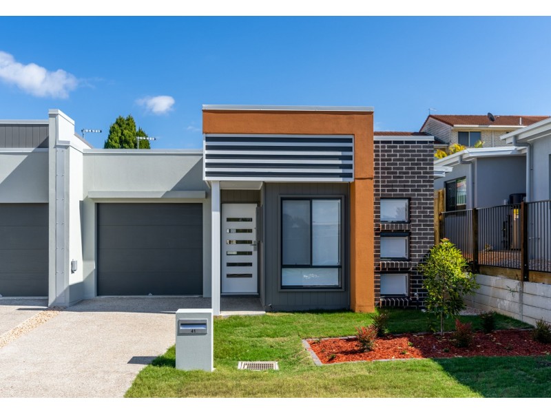 41 Huon Place, Hillcrest QLD 4118