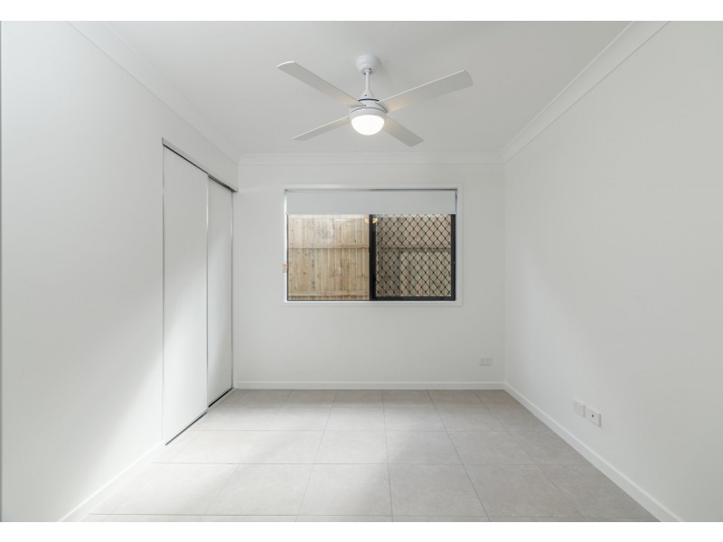 41 Huon Place, Hillcrest QLD 4118