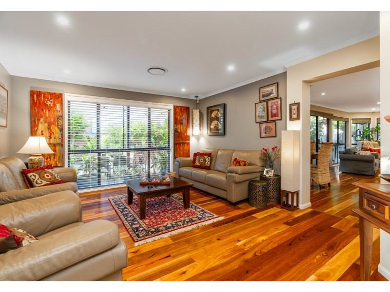 23 Toomba Place, Forest Lake QLD 4078