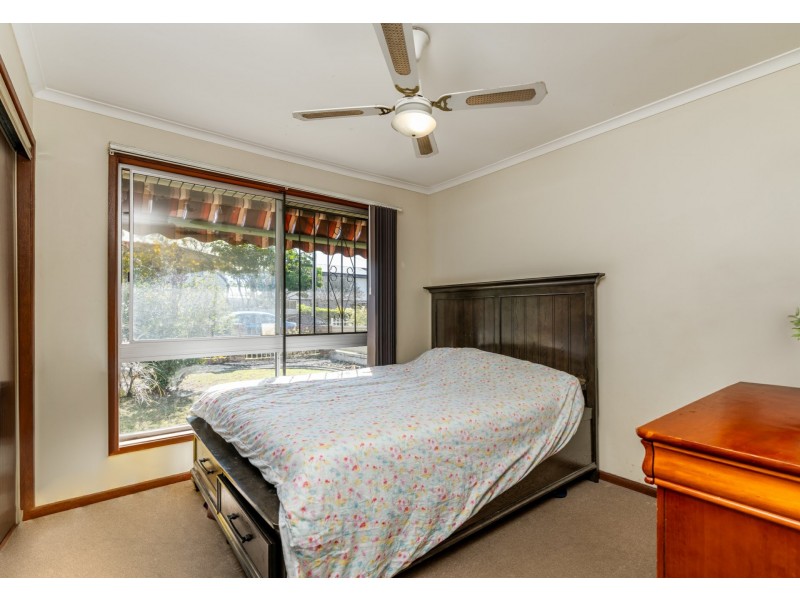 26 Limerick Drive, Crestmead QLD 4132