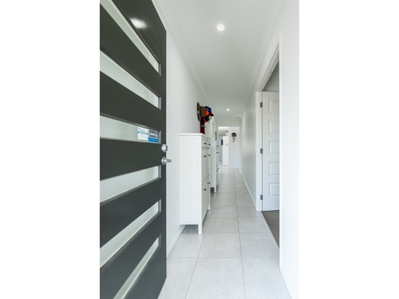 195 Buxton Avenue, Yarrabilba QLD 4207