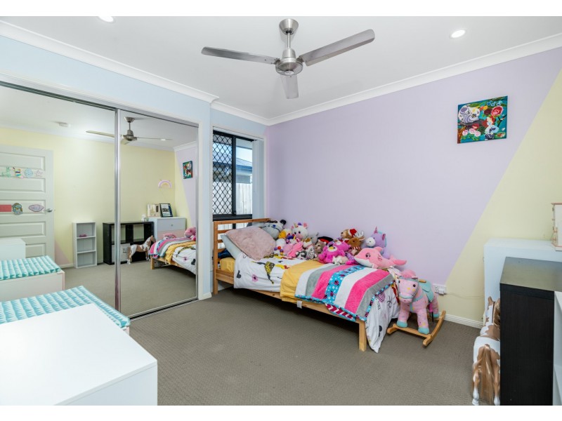 195 Buxton Avenue, Yarrabilba QLD 4207