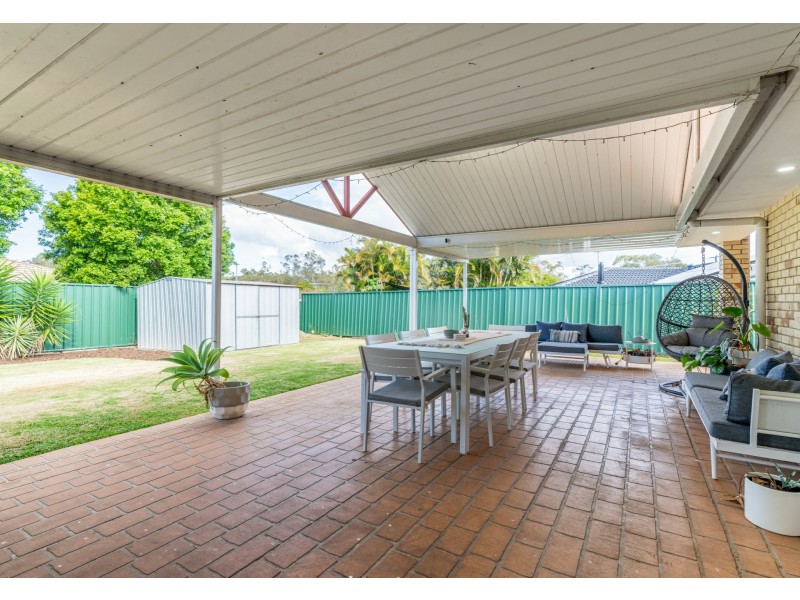 5 Indica Crescent, Regents Park QLD 4118