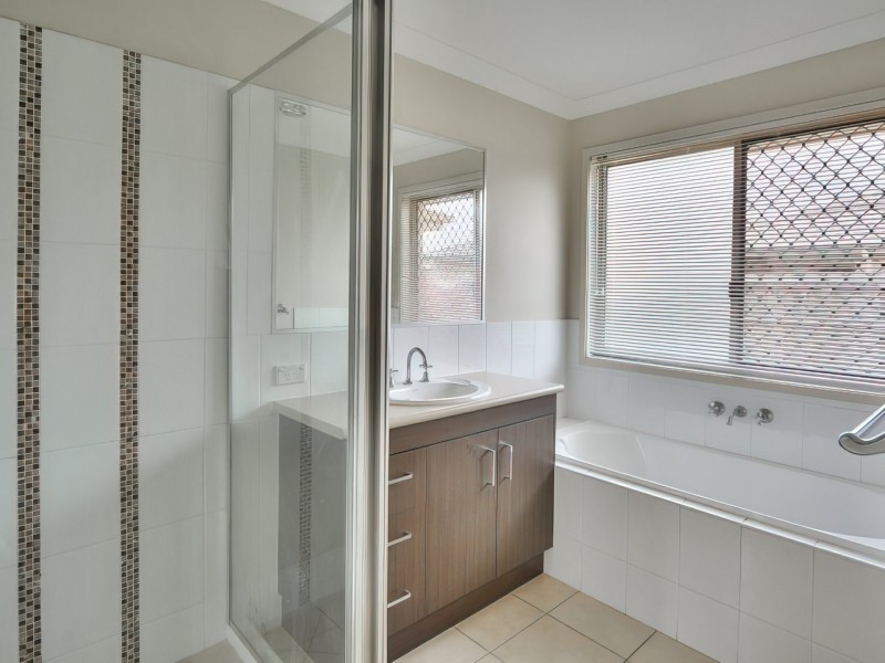 23 Lucy Street, Marsden QLD 4132