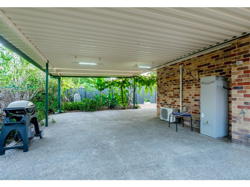 33 Augusta Crescent, Forest Lake QLD 4078