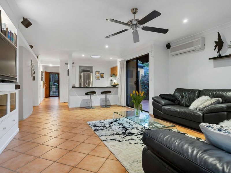 129 Mulgrave Crescent, Forest Lake QLD 4078