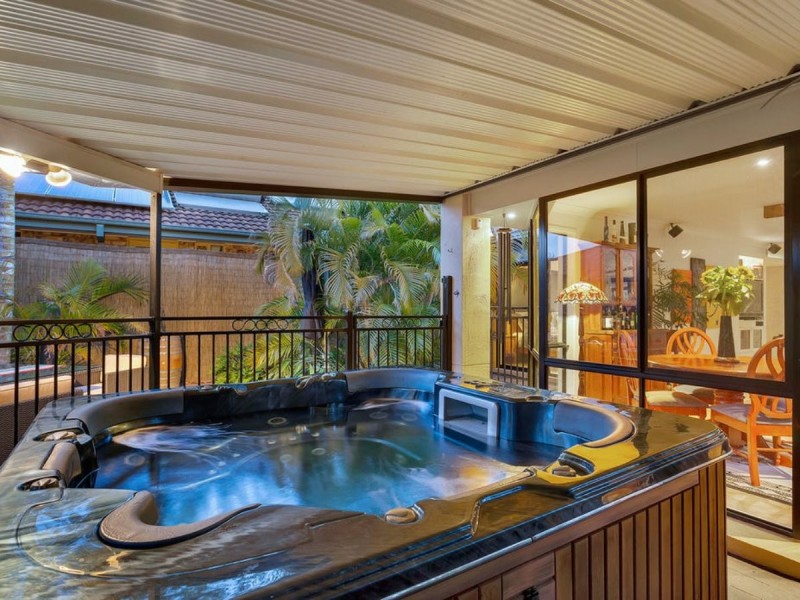 129 Mulgrave Crescent, Forest Lake QLD 4078