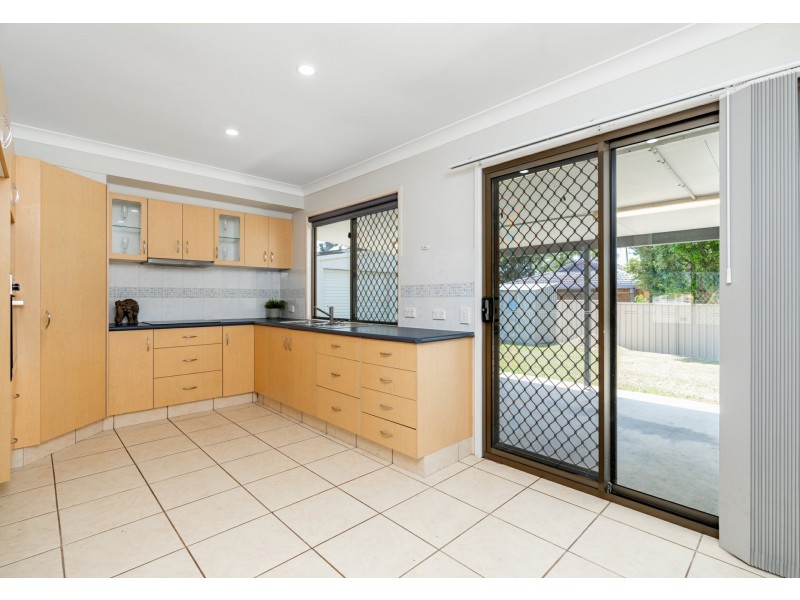 8 Box Street, Browns Plains QLD 4118