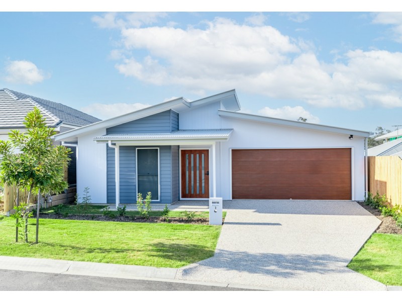 3 Myrtle Road, Greenbank QLD 4124