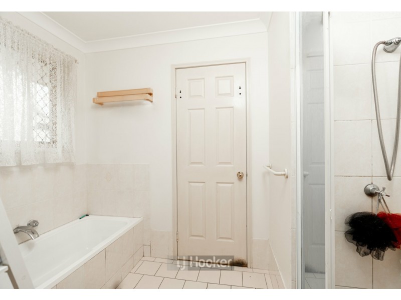 64 Haldham Crescent, Regents Park QLD 4118