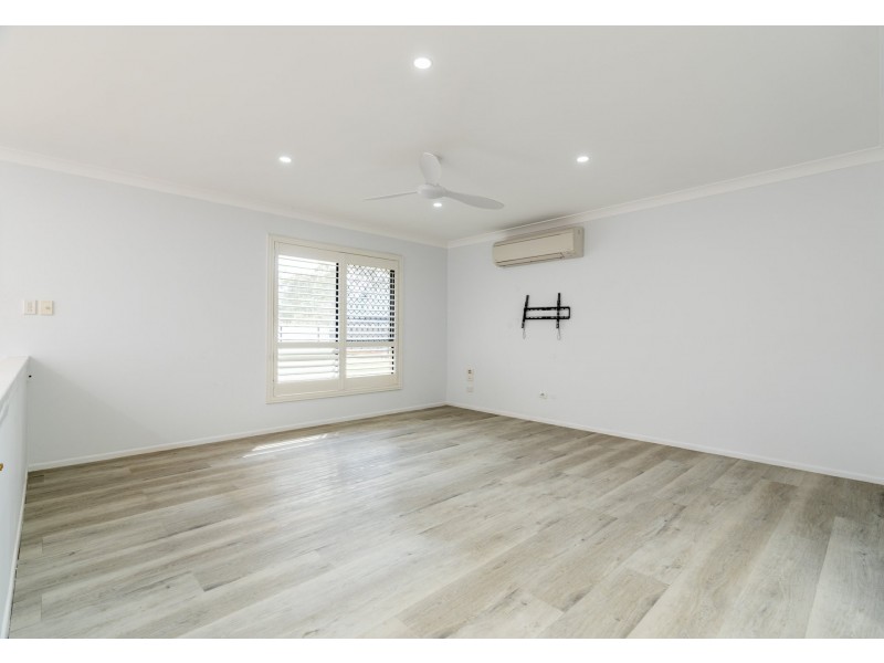 290-292 Equestrian Drive, Greenbank QLD 4124