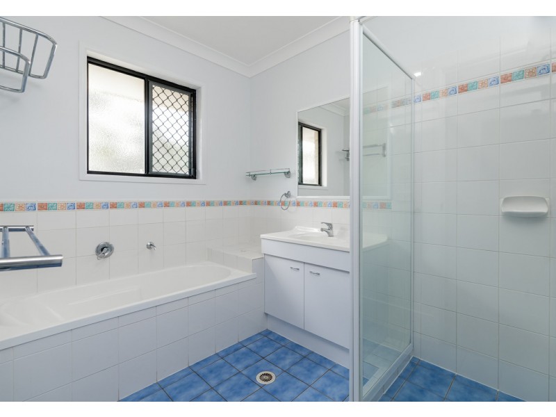 290-292 Equestrian Drive, Greenbank QLD 4124