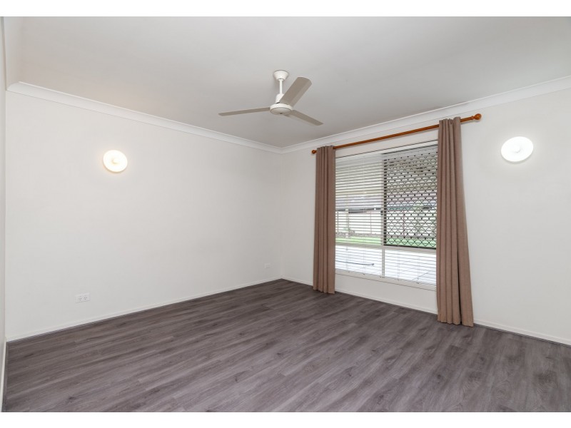 33 Cambridge Street, Boronia Heights QLD 4124