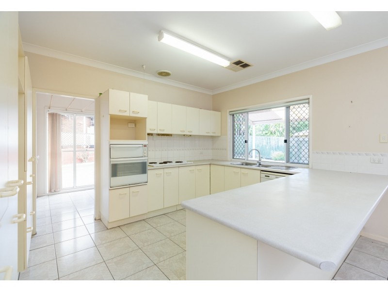 11 Jarrah Place, Durack QLD 4077