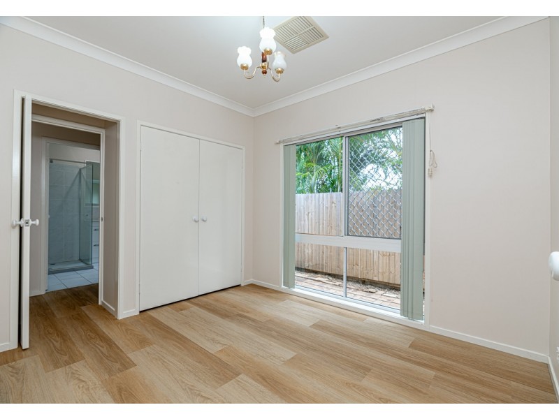 11 Jarrah Place, Durack QLD 4077