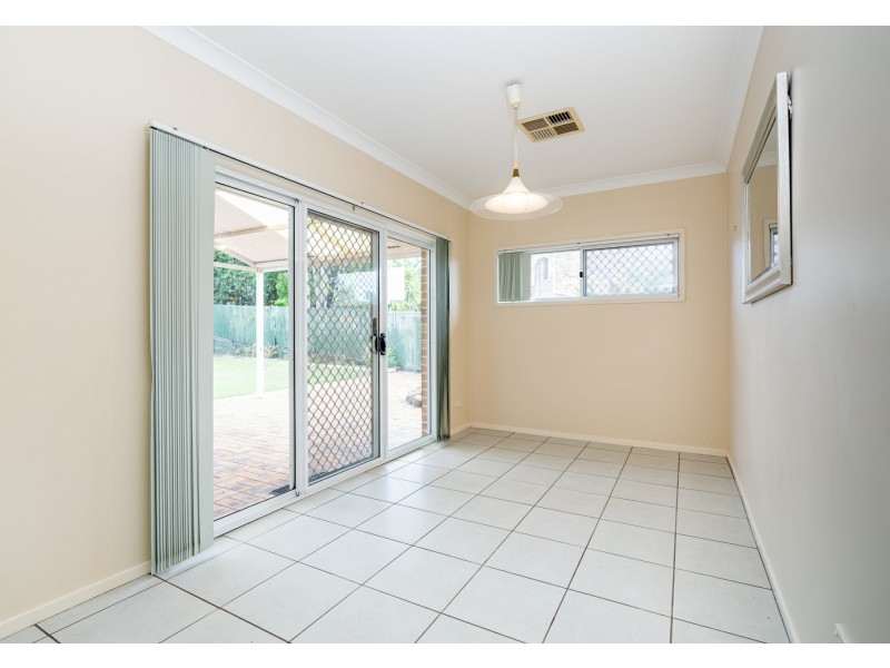 11 Jarrah Place, Durack QLD 4077