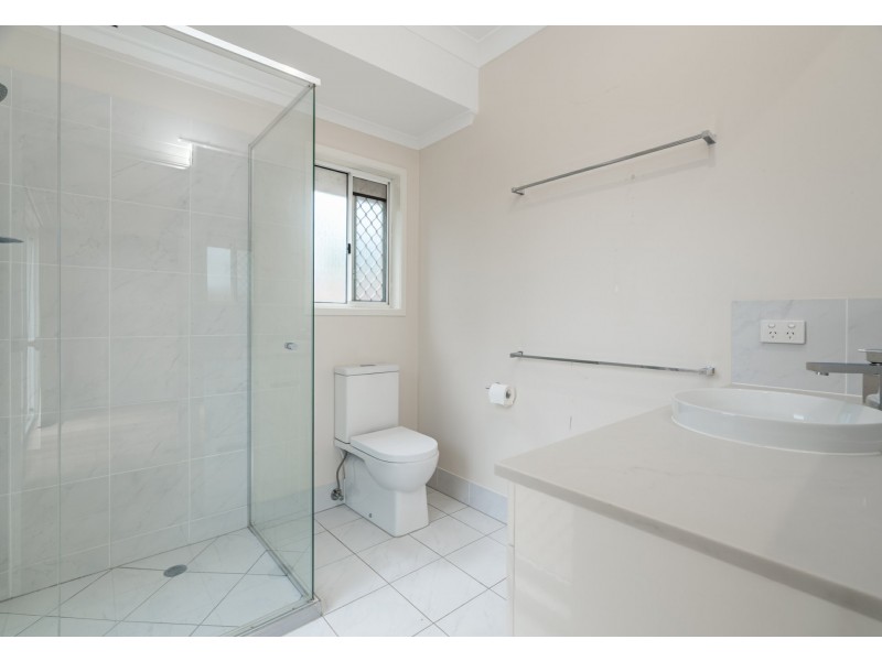 11 Jarrah Place, Durack QLD 4077