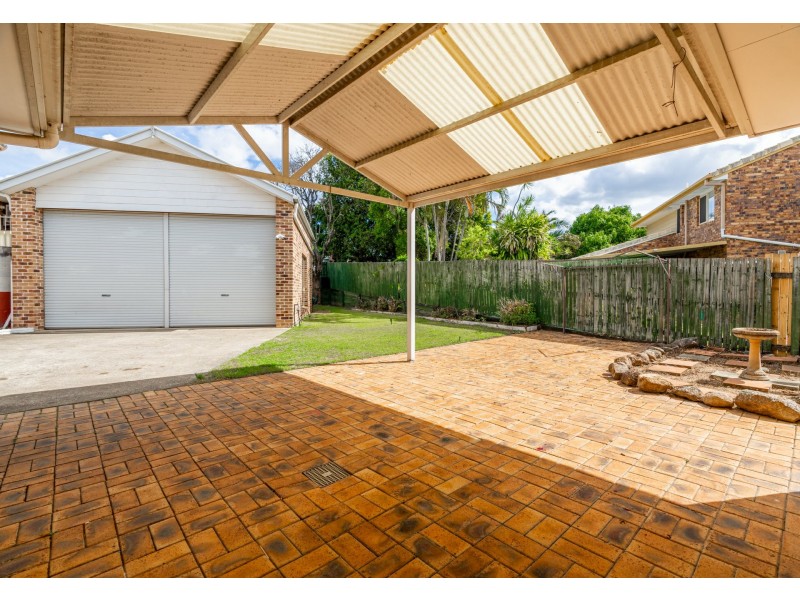 11 Jarrah Place, Durack QLD 4077