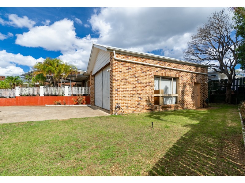 11 Jarrah Place, Durack QLD 4077