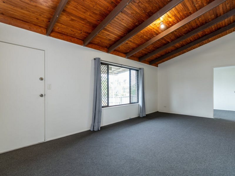 1 Dunbar Street, Browns Plains QLD 4118