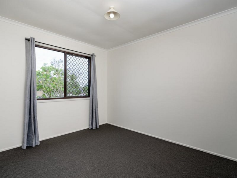 1 Dunbar Street, Browns Plains QLD 4118