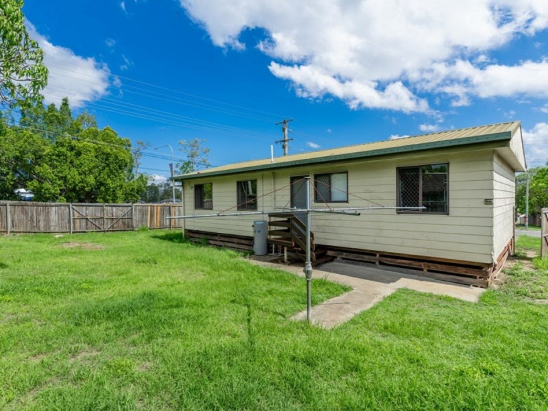 1 Dunbar Street, Browns Plains QLD 4118