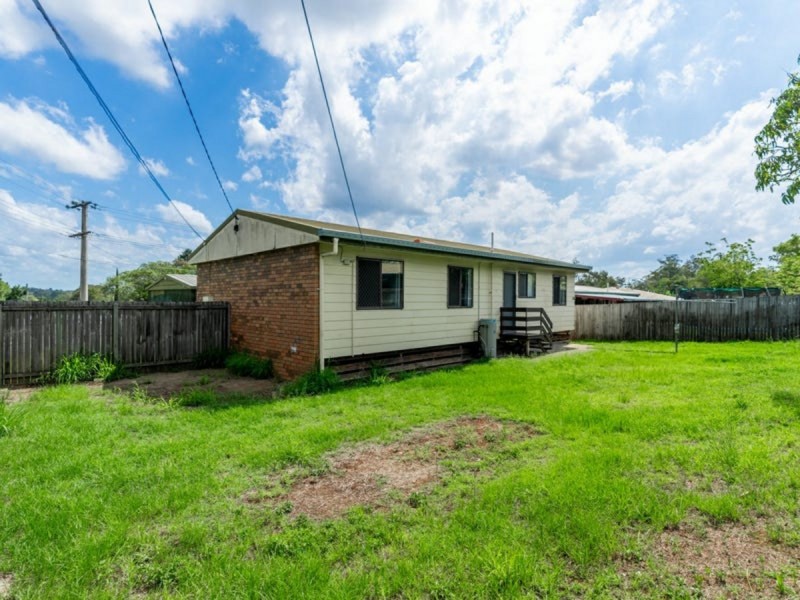 1 Dunbar Street, Browns Plains QLD 4118