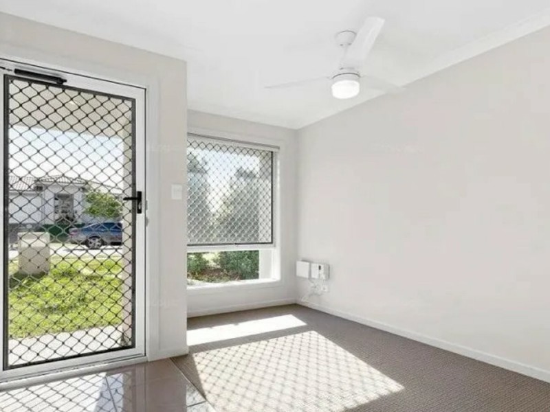 39 Huntley Crescent, Redbank Plains QLD 4301