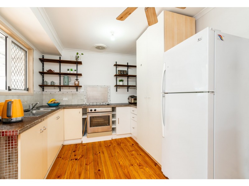 12 Dorachus Drive, Regents Park QLD 4118