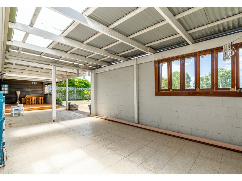 12 Dorachus Drive, Regents Park QLD 4118