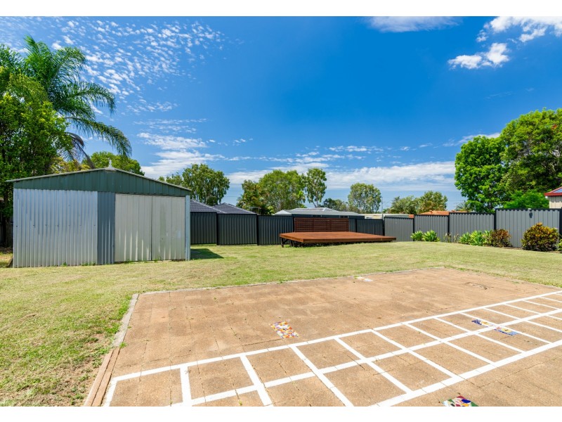 12 Dorachus Drive, Regents Park QLD 4118
