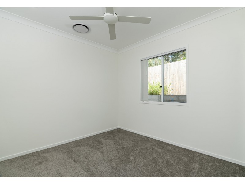 11 Hastings Street, Park Ridge QLD 4125